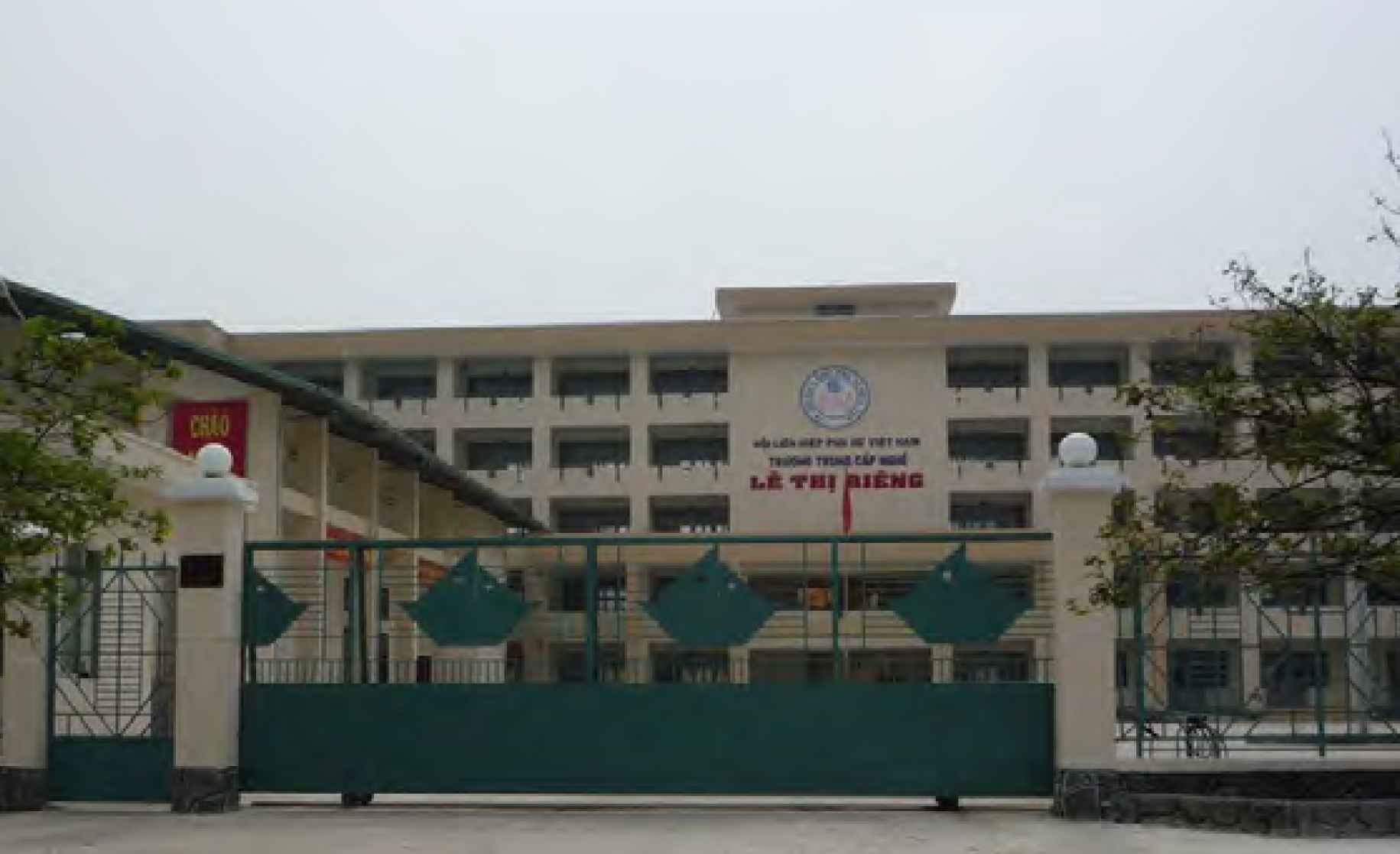 LE THI RIENG VOCATIONAL SCHOOL